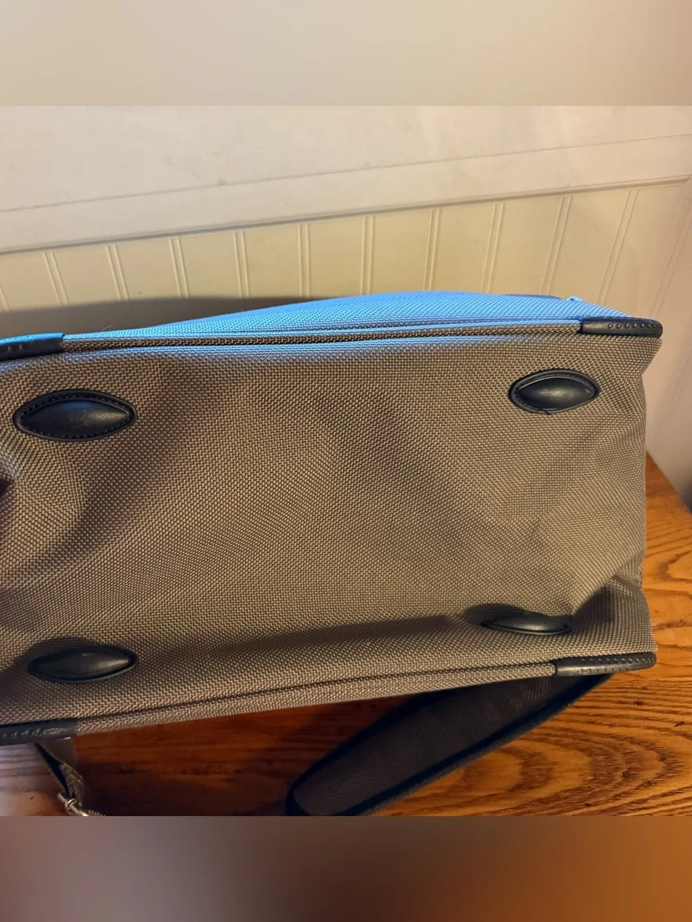 Samsonite Men's Rugged Fabric Travel Duffel Bag in Olive Green